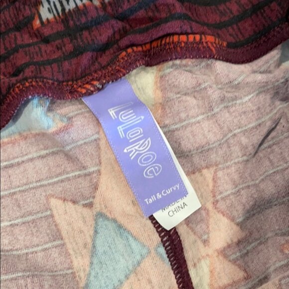 TC LuLaRoe Leggings AA32 4913 - Picture 3 of 3